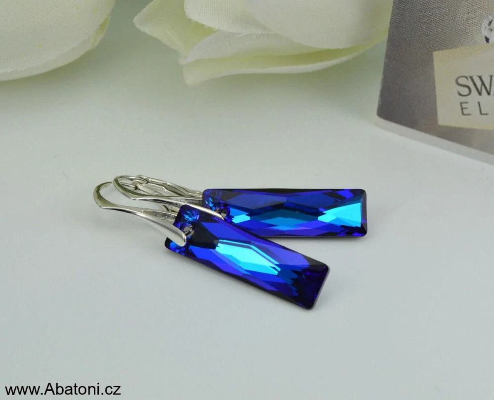 Swarovski Elements Queen Baguette krystal 25mm - Stříbrná sada (set, souprava) náušnice a přívěsek s řetízkem zelený obdélník 39022.2 Peridot (zelená světlá)