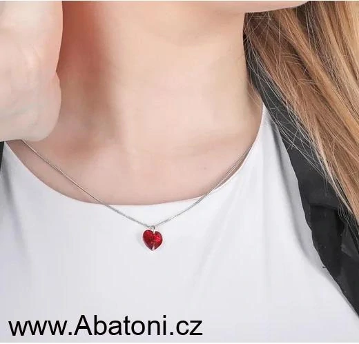 Sada šperků s krystaly Swarovski náušnice a přívěsek červená srdce 39003.4 Heart krystal Light Siam (červená)