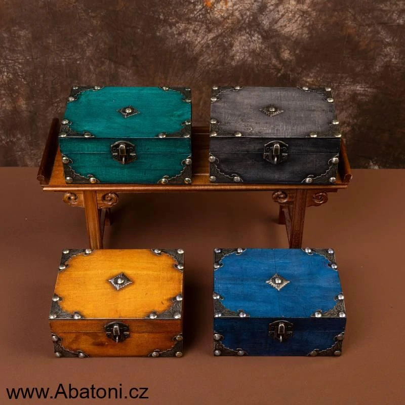 Šperkovnice okovaná dřevěná (truhlička, krabička na šperky) oranžová přírodní orange